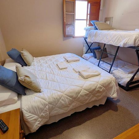 Hostal El Convent De מונקדה מראה חיצוני תמונה