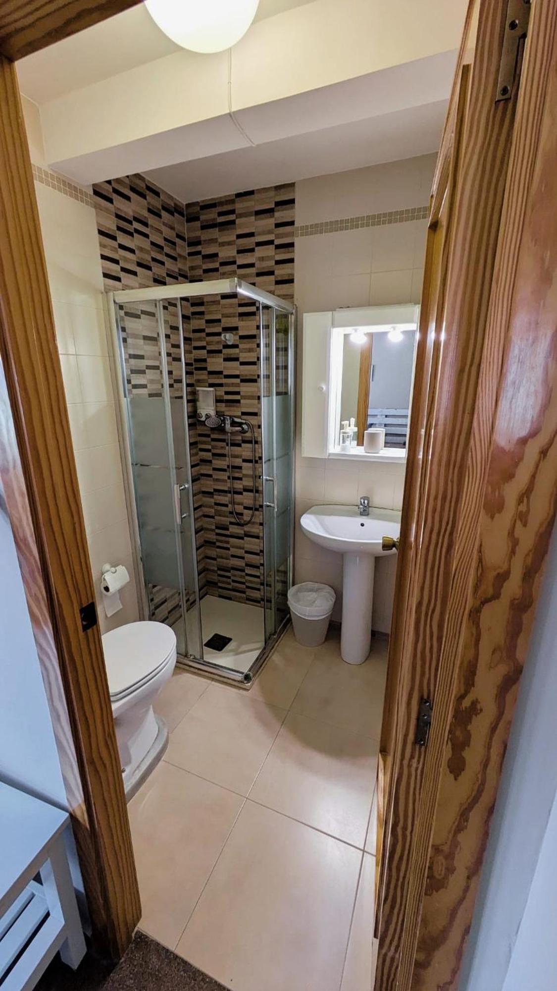 Hostal El Convent De מונקדה מראה חיצוני תמונה