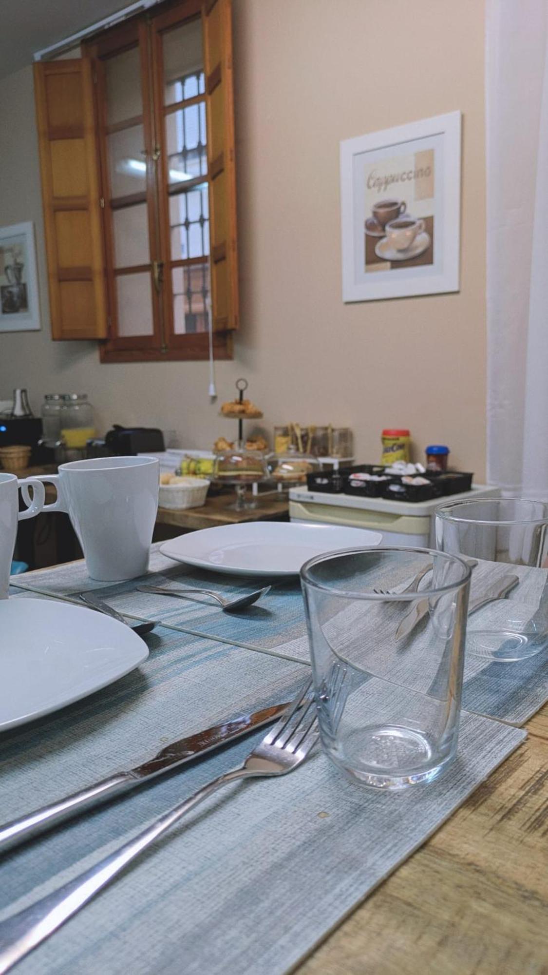Hostal El Convent De מונקדה מראה חיצוני תמונה