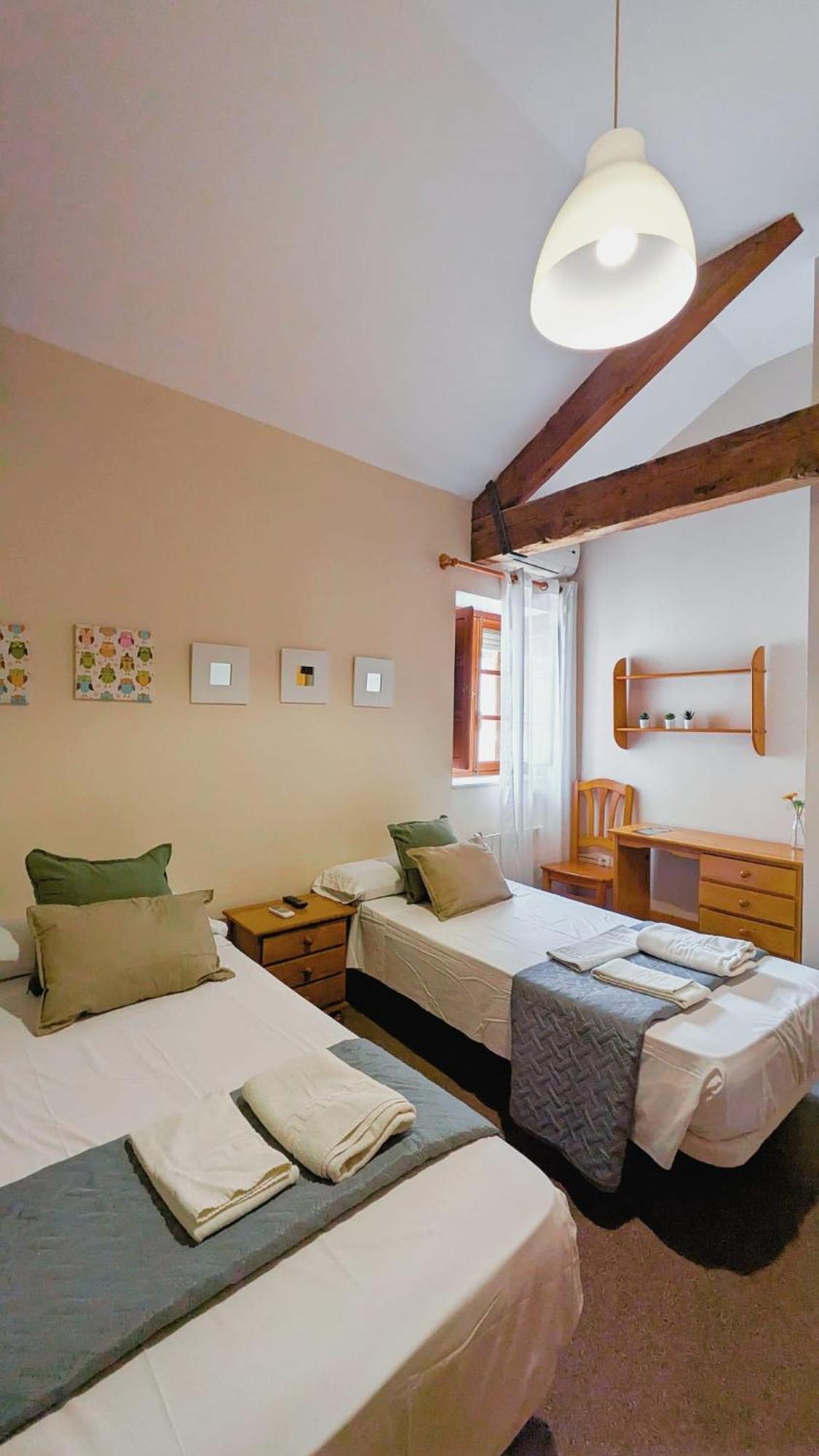 Hostal El Convent De מונקדה מראה חיצוני תמונה